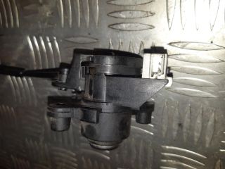 bontott BMW 3 E46 Csomagtérajtó Zárbetét