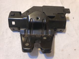 bontott BMW 3 E46 Csomagtérajtó Zárszerkezet