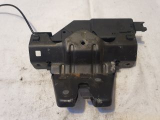 bontott BMW 3 E46 Csomagtérajtó Zárszerkezet