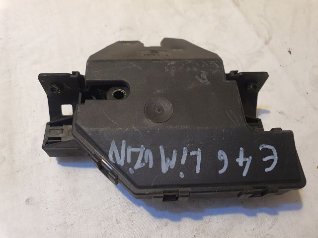 bontott BMW 3 E46 Csomagtérajtó Zárszerkezet