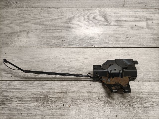 bontott BMW 3 E46 Csomagtérajtó Zárszerkezet