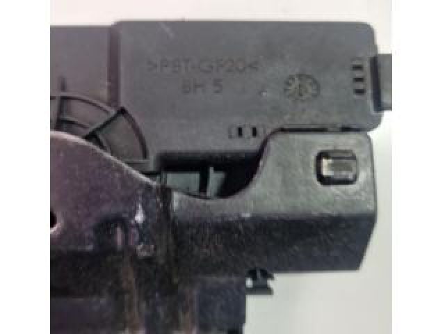 bontott BMW 3 E46 Csomagtérajtó Zárszerkezet