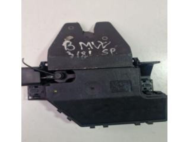 bontott BMW 3 E46 Csomagtérajtó Zárszerkezet