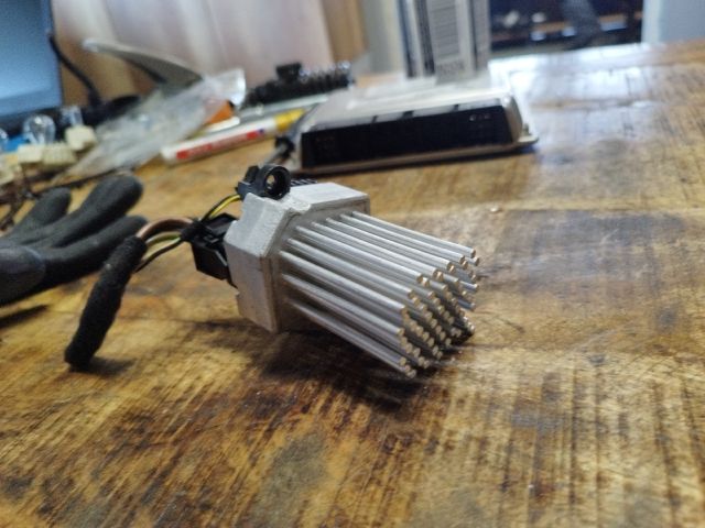 bontott BMW 3 E46 Előtét Ellenállás Fűtőmotor