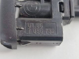 bontott BMW 3 E46 Első Ablakmosó Fúvóka