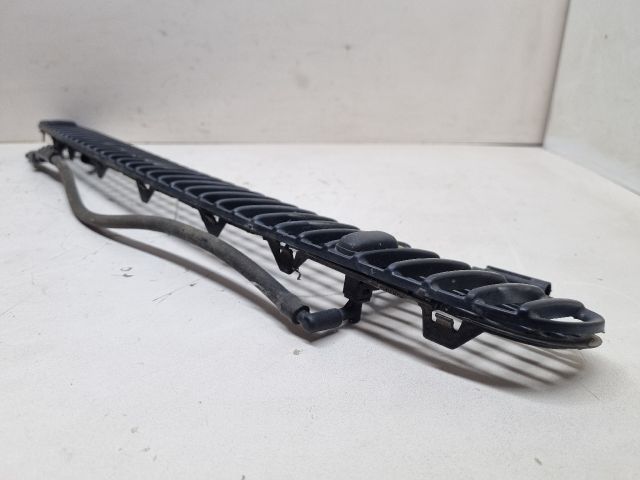 bontott BMW 3 E46 Első Ablakmosó Fúvóka