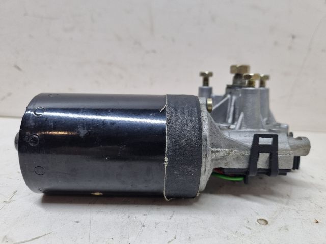 bontott BMW 3 E46 Első Ablaktörlő Motor