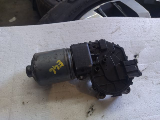 bontott BMW 3 E46 Első Ablaktörlő Motor