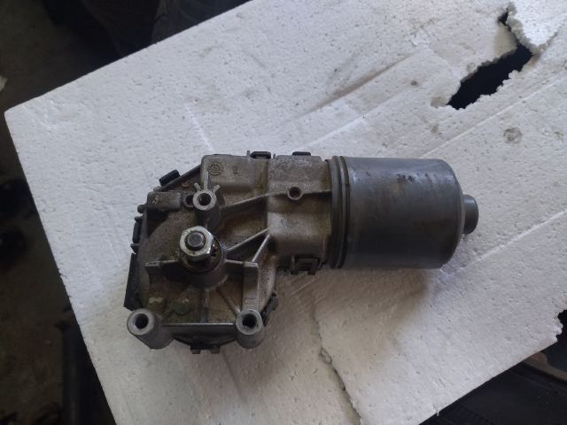 bontott BMW 3 E46 Első Ablaktörlő Motor
