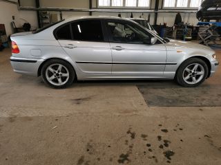 bontott BMW 3 E46 Első Ablaktörlő Szerkezet Motorral