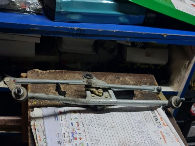 bontott BMW 3 E46 Első Ablaktörlő Szerkezet