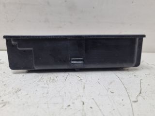 bontott BMW 3 E46 Első Hamutartó