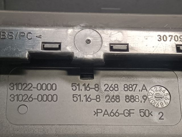 bontott BMW 3 E46 Első Hamutartó