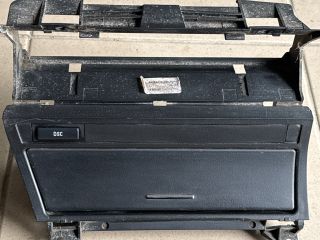 bontott BMW 3 E46 Első Hamutartó