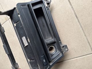 bontott BMW 3 E46 Első Hamutartó