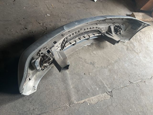 bontott BMW 3 E46 Első Lökhárító (Részeivel)