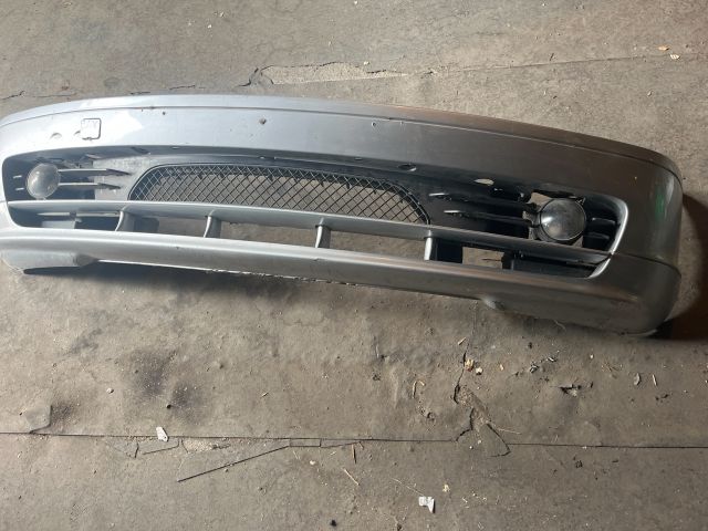 bontott BMW 3 E46 Első Lökhárító (Részeivel)