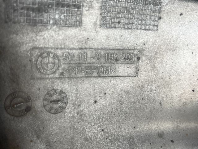 bontott BMW 3 E46 Első Lökhárító (Részeivel)