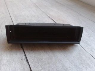bontott BMW 3 E46 Első Tároló Rekesz