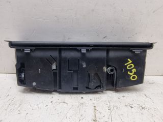 bontott BMW 3 E46 Első Tároló Rekesz