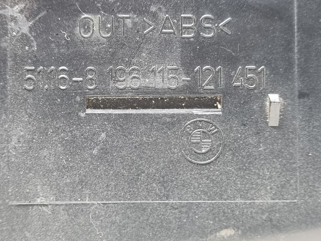 bontott BMW 3 E46 Első Tároló Rekesz