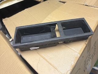 bontott BMW 3 E46 Első Tároló Rekesz