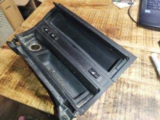 bontott BMW 3 E46 Első Tároló Rekesz