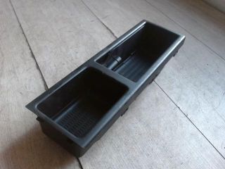 bontott BMW 3 E46 Első Tároló Rekesz