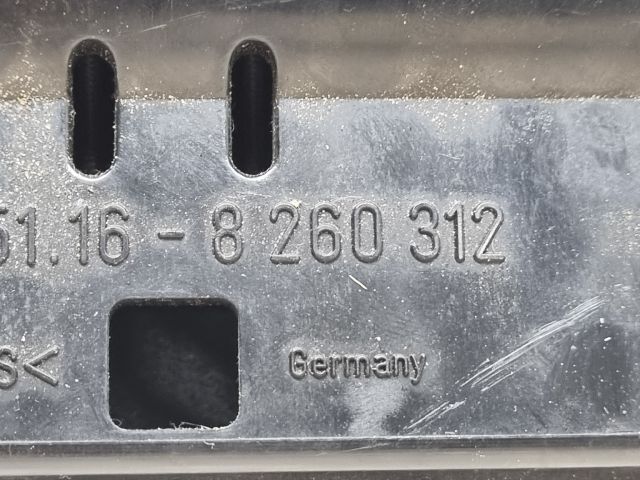 bontott BMW 3 E46 Első Tároló Rekesz