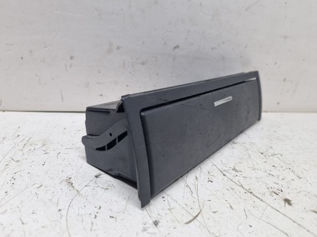 bontott BMW 3 E46 Első Tároló Rekesz