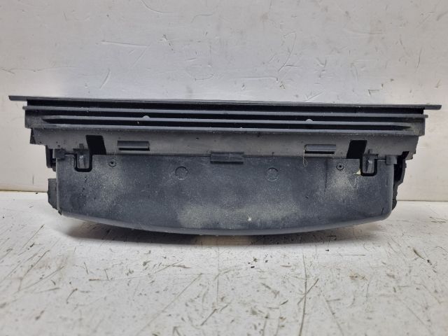bontott BMW 3 E46 Első Tároló Rekesz
