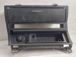 bontott BMW 3 E46 Első Tároló Rekesz