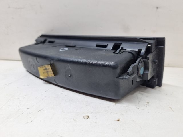 bontott BMW 3 E46 Első Tároló Rekesz