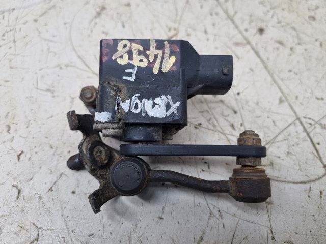 bontott BMW 3 E46 Első Xenon Szintszabályzó Jeladó