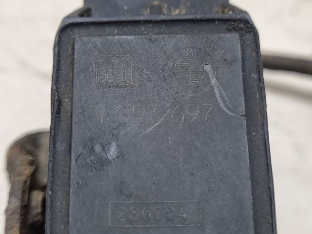 bontott BMW 3 E46 Első Xenon Szintszabályzó Jeladó