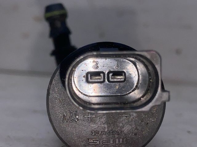 bontott BMW 3 E46 Fényszórómosó Szivattyú