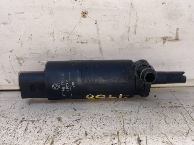 bontott BMW 3 E46 Fényszórómosó Szivattyú