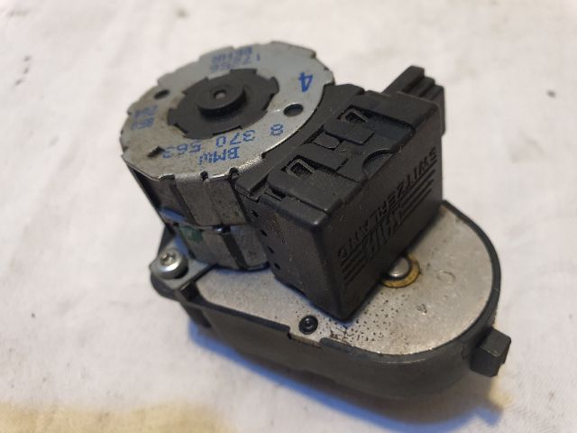 bontott BMW 3 E46 Fűtés Állító Motor