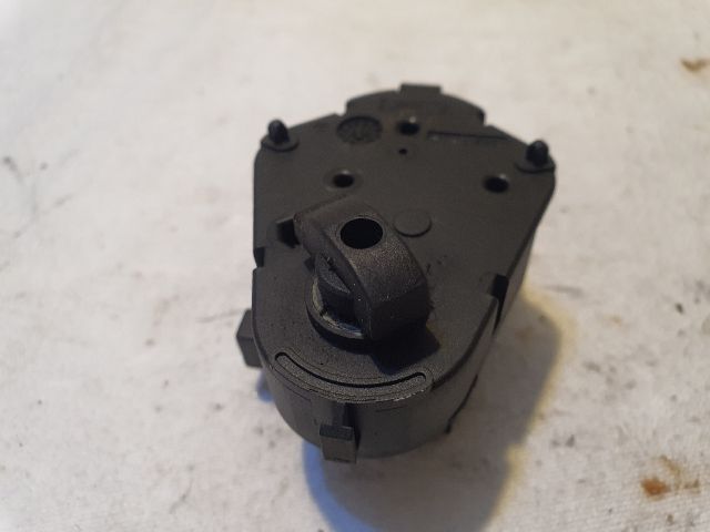 bontott BMW 3 E46 Fűtés Állító Motor