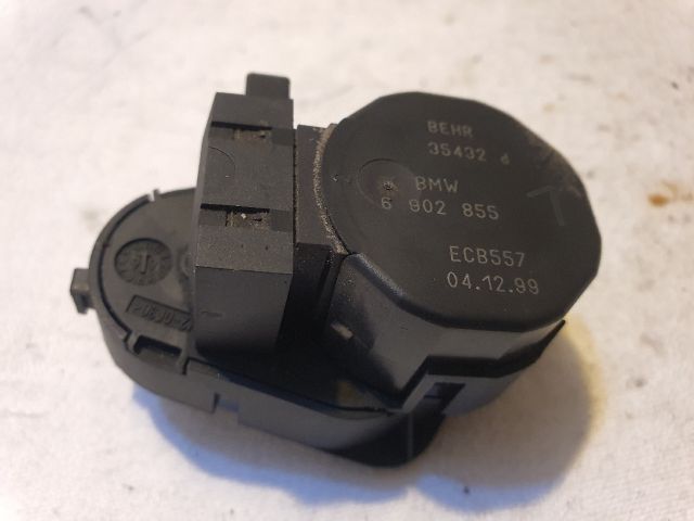 bontott BMW 3 E46 Fűtés Állító Motor