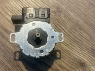 bontott BMW 3 E46 Fűtés Állító Motor