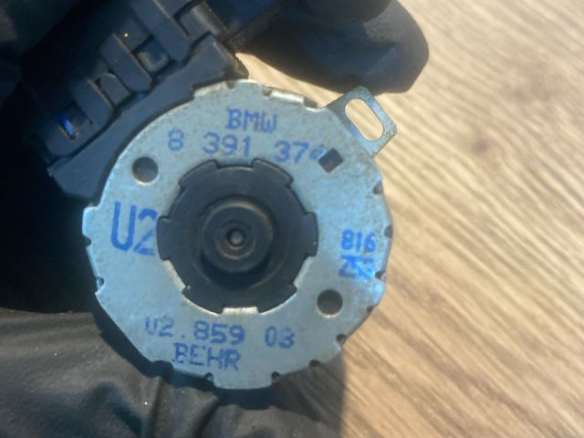 bontott BMW 3 E46 Fűtés Állító Motor