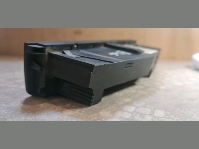 bontott BMW 3 E46 Fűtéskapcsoló (digit klímás)