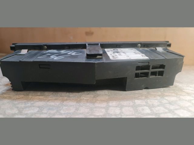 bontott BMW 3 E46 Fűtéskapcsoló (digit klímás)