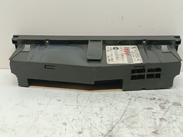 bontott BMW 3 E46 Fűtéskapcsoló (digit klímás)