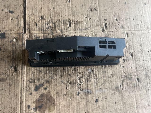 bontott BMW 3 E46 Fűtéskapcsoló (digit klímás)