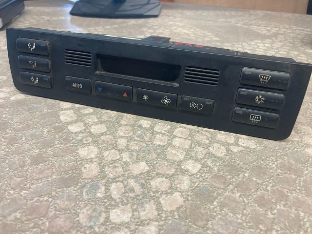 bontott BMW 3 E46 Fűtéskapcsoló (digit klímás)