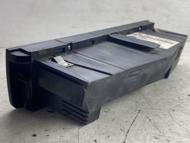 bontott BMW 3 E46 Fűtéskapcsoló (digit klímás)