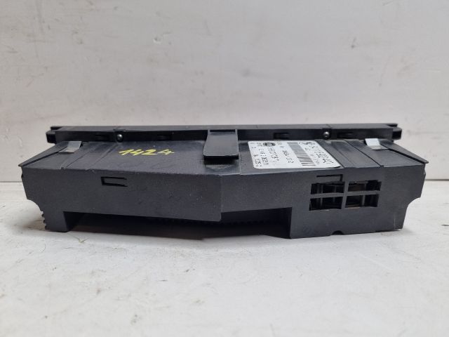 bontott BMW 3 E46 Fűtéskapcsoló (digit klímás)