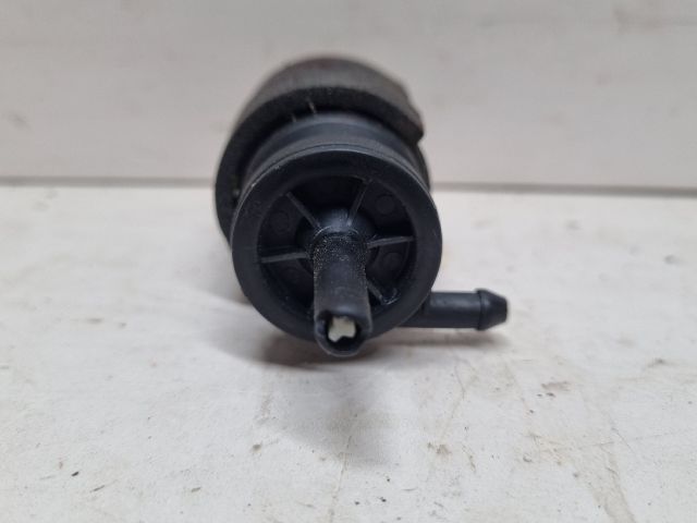 bontott BMW 3 E46 Hátsó Ablakmosó Szivattyú